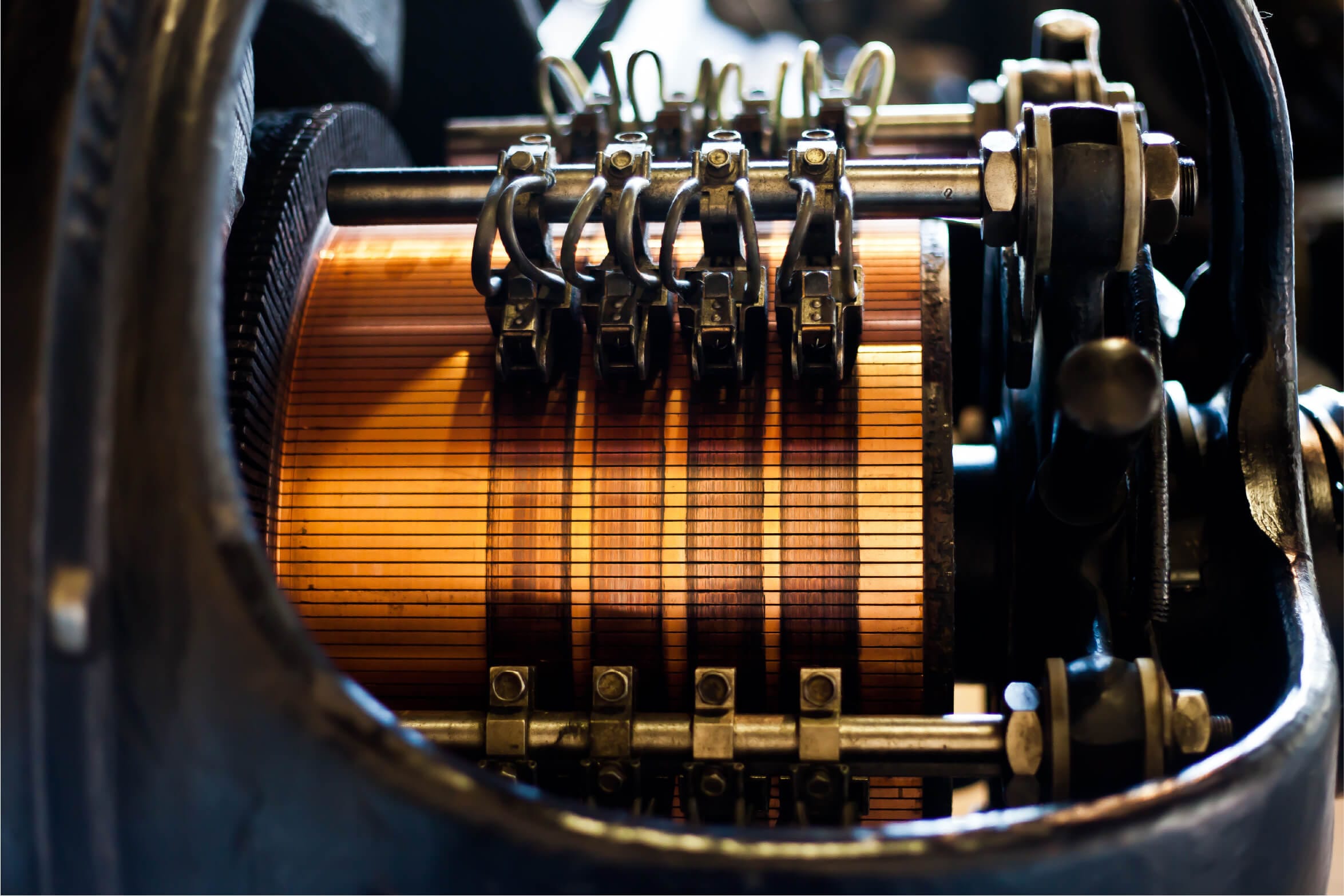 Power supply for DC motor evaluation