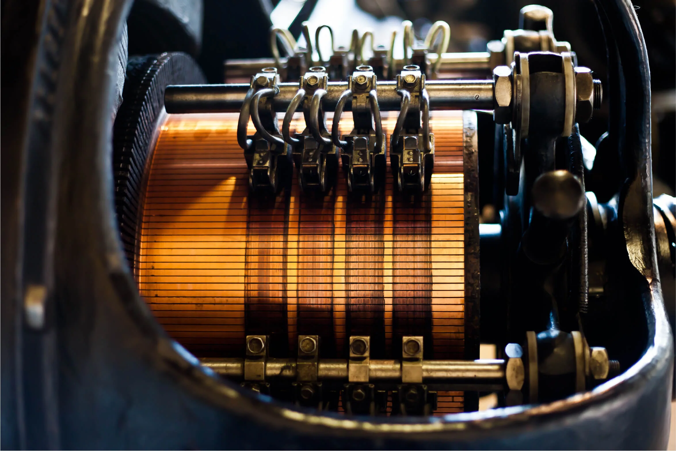 Power supply for DC motor evaluation